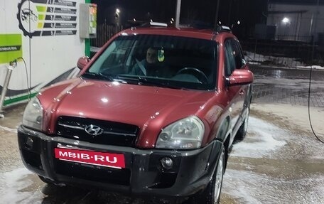 Hyundai Tucson III, 2006 год, 950 000 рублей, 2 фотография
