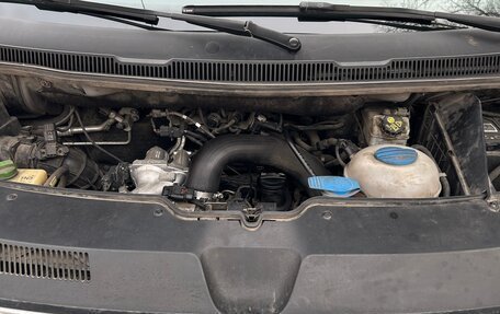 Volkswagen Multivan T6 рестайлинг, 2015 год, 3 850 000 рублей, 19 фотография