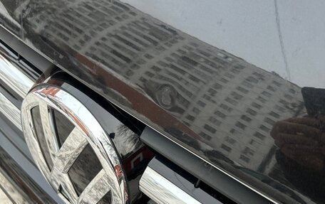 Volkswagen Multivan T6 рестайлинг, 2015 год, 3 850 000 рублей, 20 фотография