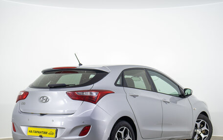 Hyundai i30 II рестайлинг, 2013 год, 849 000 рублей, 5 фотография