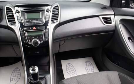 Hyundai i30 II рестайлинг, 2013 год, 849 000 рублей, 11 фотография