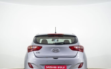 Hyundai i30 II рестайлинг, 2013 год, 849 000 рублей, 6 фотография
