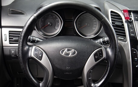 Hyundai i30 II рестайлинг, 2013 год, 849 000 рублей, 10 фотография