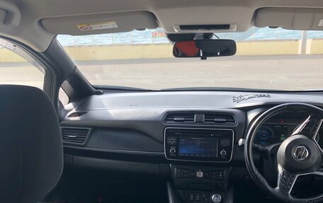 Nissan Leaf II, 2019 год, 1 650 000 рублей, 14 фотография