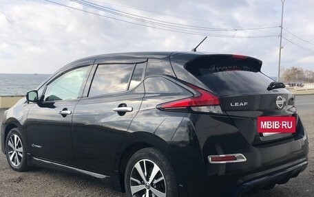 Nissan Leaf II, 2019 год, 1 650 000 рублей, 8 фотография