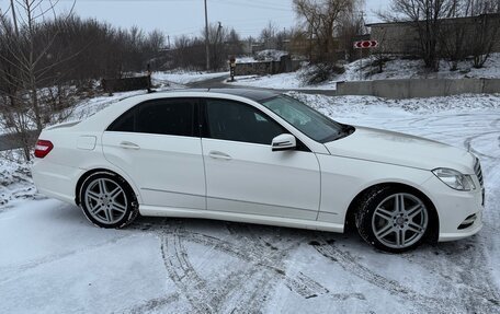 Mercedes-Benz E-Класс, 2012 год, 2 200 000 рублей, 3 фотография