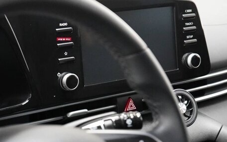 Hyundai Elantra, 2022 год, 2 100 000 рублей, 5 фотография