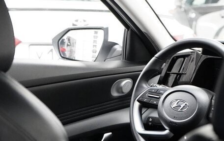 Hyundai Elantra, 2022 год, 2 100 000 рублей, 13 фотография