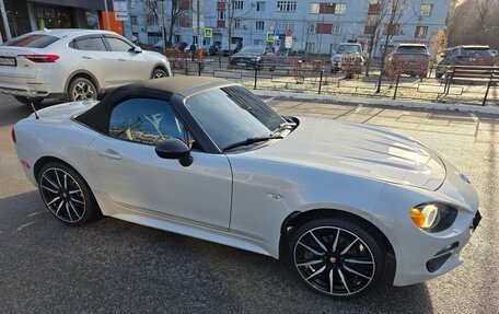 Fiat 124 Spider I, 2019 год, 2 350 000 рублей, 8 фотография