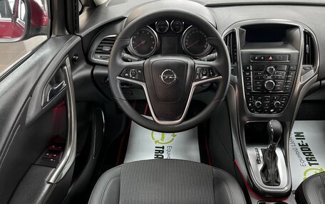 Opel Astra J, 2011 год, 595 000 рублей, 12 фотография