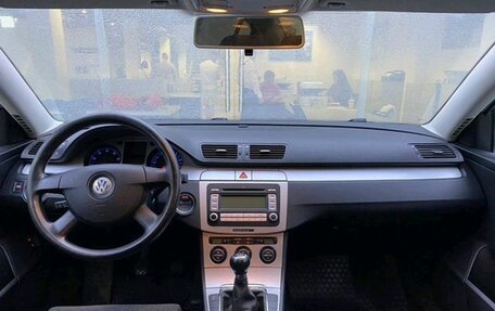 Volkswagen Passat B6, 2008 год, 750 000 рублей, 14 фотография