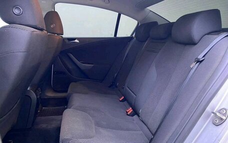 Volkswagen Passat B6, 2008 год, 750 000 рублей, 12 фотография