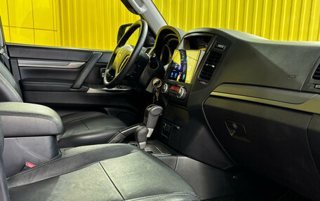 Mitsubishi Pajero IV, 2012 год, 2 099 000 рублей, 8 фотография