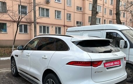 Jaguar F-Pace, 2017 год, 2 480 000 рублей, 4 фотография