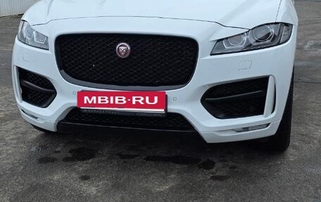 Jaguar F-Pace, 2017 год, 2 480 000 рублей, 24 фотография