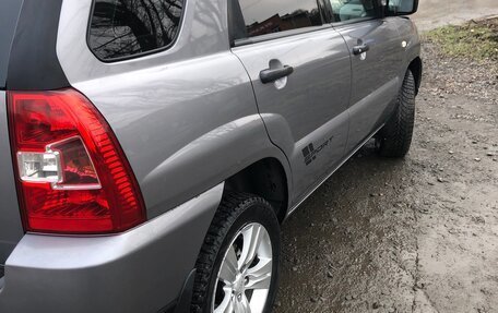 KIA Sportage II, 2010 год, 800 000 рублей, 3 фотография