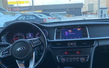 KIA Optima IV, 2018 год, 2 080 000 рублей, 13 фотография