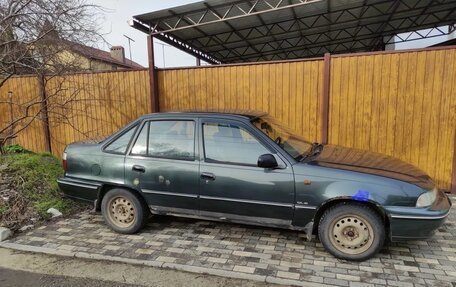 Daewoo Nexia I рестайлинг, 2003 год, 100 000 рублей, 4 фотография