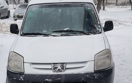 Peugeot Partner II рестайлинг 2, 2008 год, 235 000 рублей, 4 фотография
