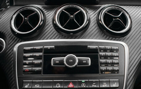 Mercedes-Benz GLA, 2014 год, 1 900 000 рублей, 15 фотография