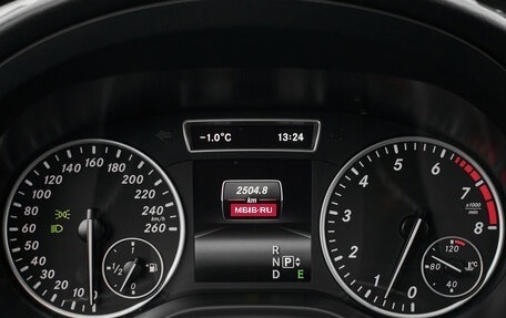 Mercedes-Benz GLA, 2014 год, 1 900 000 рублей, 13 фотография