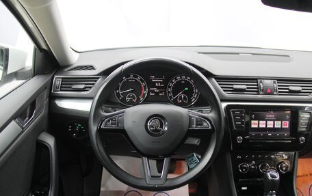 Skoda Superb III рестайлинг, 2018 год, 1 798 600 рублей, 12 фотография