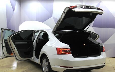 Skoda Superb III рестайлинг, 2018 год, 1 798 600 рублей, 16 фотография