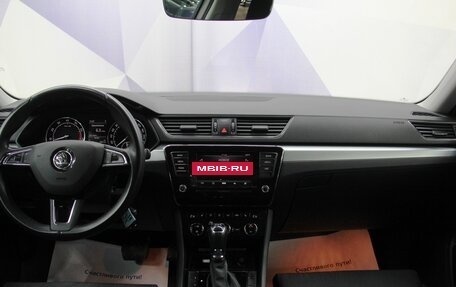 Skoda Superb III рестайлинг, 2018 год, 1 798 600 рублей, 10 фотография