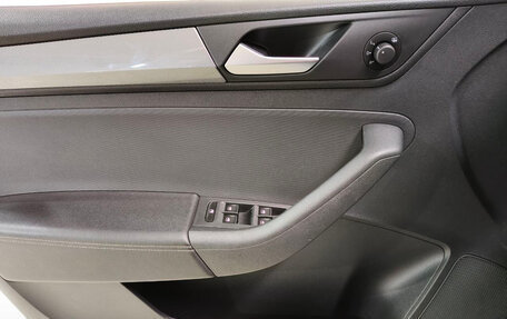 Volkswagen Polo VI (EU Market), 2021 год, 1 700 000 рублей, 14 фотография