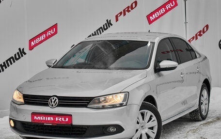 Volkswagen Jetta VI, 2013 год, 925 000 рублей, 1 фотография