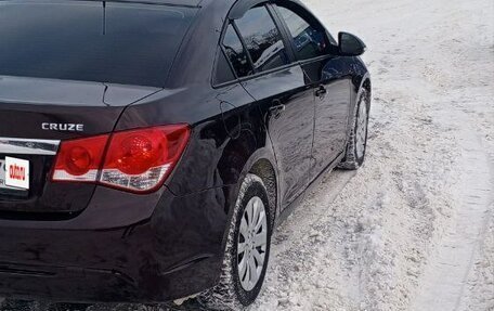 Chevrolet Cruze II, 2014 год, 970 000 рублей, 4 фотография