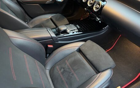 Mercedes-Benz CLA, 2020 год, 3 125 000 рублей, 11 фотография