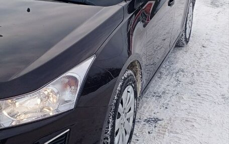 Chevrolet Cruze II, 2014 год, 970 000 рублей, 5 фотография