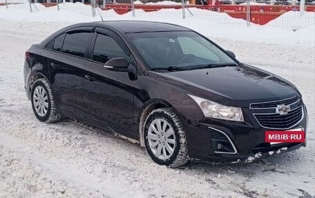Chevrolet Cruze II, 2014 год, 970 000 рублей, 3 фотография