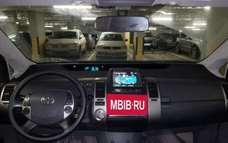 Toyota Prius, 2008 год, 820 000 рублей, 11 фотография