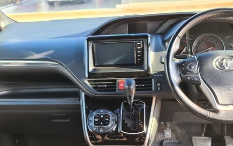 Toyota Esquire I, 2019 год, 2 250 000 рублей, 5 фотография