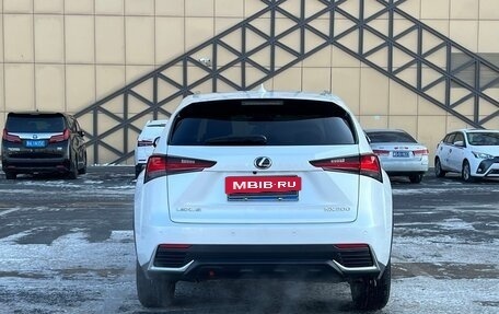Lexus NX I, 2021 год, 3 800 000 рублей, 4 фотография