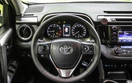 Toyota RAV4, 2016 год, 2 249 000 рублей, 17 фотография