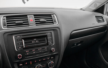 Volkswagen Jetta VI, 2013 год, 925 000 рублей, 13 фотография