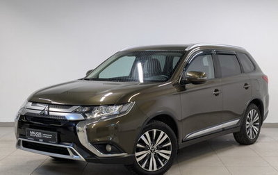 Mitsubishi Outlander III рестайлинг 3, 2019 год, 2 200 000 рублей, 1 фотография