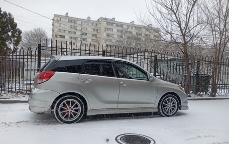 Toyota Matrix, 2002 год, 630 000 рублей, 4 фотография
