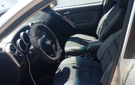 Toyota Matrix, 2002 год, 630 000 рублей, 10 фотография