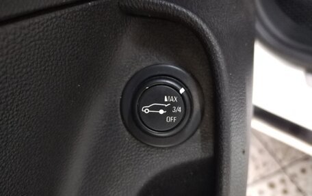 Opel Insignia II рестайлинг, 2010 год, 690 000 рублей, 15 фотография