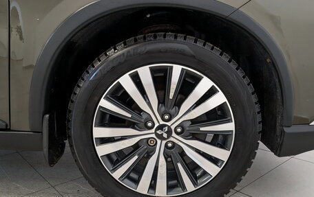 Mitsubishi Outlander III рестайлинг 3, 2019 год, 2 200 000 рублей, 18 фотография