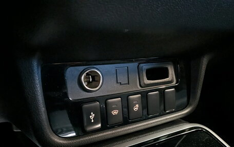 Mitsubishi Outlander III рестайлинг 3, 2019 год, 2 200 000 рублей, 28 фотография