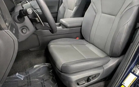 Lexus GX, 2024 год, 13 700 000 рублей, 15 фотография