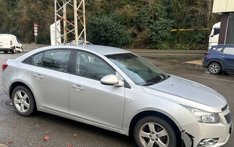 Chevrolet Cruze II, 2012 год, 700 000 рублей, 3 фотография