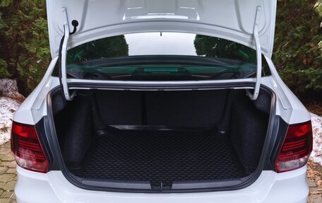 Volkswagen Polo VI (EU Market), 2019 год, 1 300 000 рублей, 8 фотография