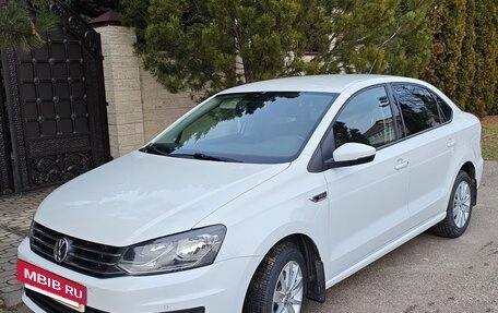 Volkswagen Polo VI (EU Market), 2019 год, 1 300 000 рублей, 2 фотография