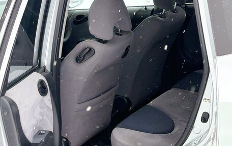 Honda Fit III, 2003 год, 258 000 рублей, 12 фотография